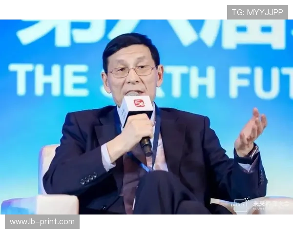 江苏足球俱乐部在冠军联赛中的卓越表现与未来发展展望 江苏足球俱乐部在冠军联赛中的卓越表现与未来发展展望