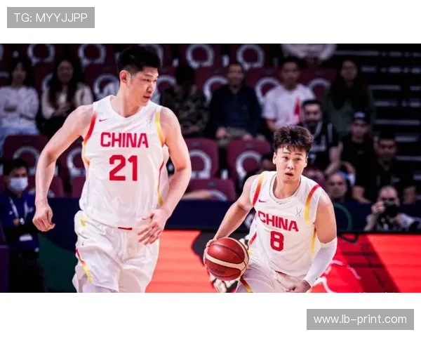 中国男篮逆袭美国队迎来世界杯八强之路 力克强敌展现拼搏精神 中国男篮逆袭美国队迎来世界杯八强之路 力克强敌展现拼搏精神