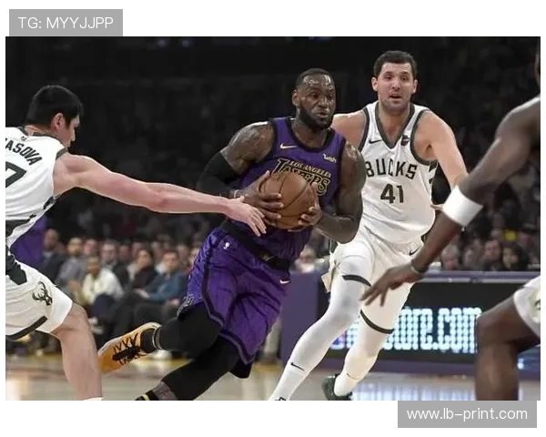 NBA赛季焦点之战巨星对决交易流言与冠军格局新变数引爆联盟关注 NBA赛季焦点之战巨星对决交易流言与冠军格局新变数引爆联盟关注